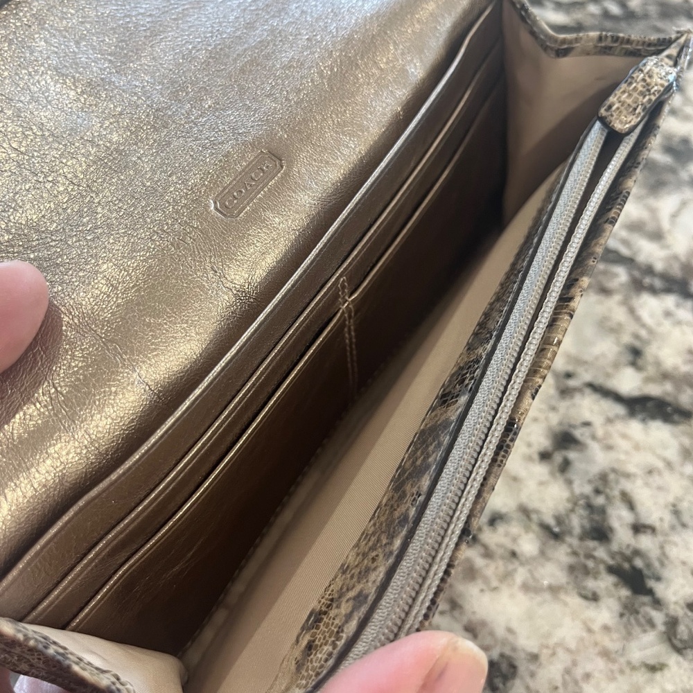 Coach wallet - Picture 7 of 9